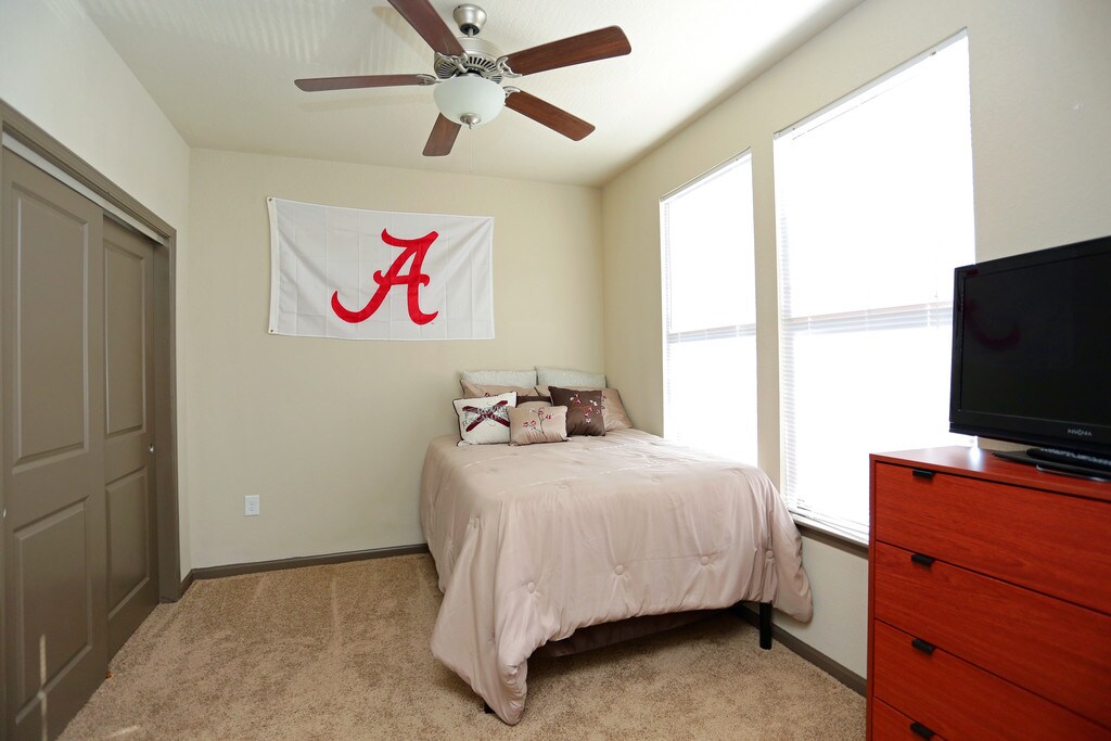 The District Lofts, Downtown Tuscaloosa Apartments Tuscaloosa, AL