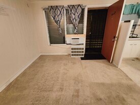 821 Kinau St in Honolulu, HI - Building Photo