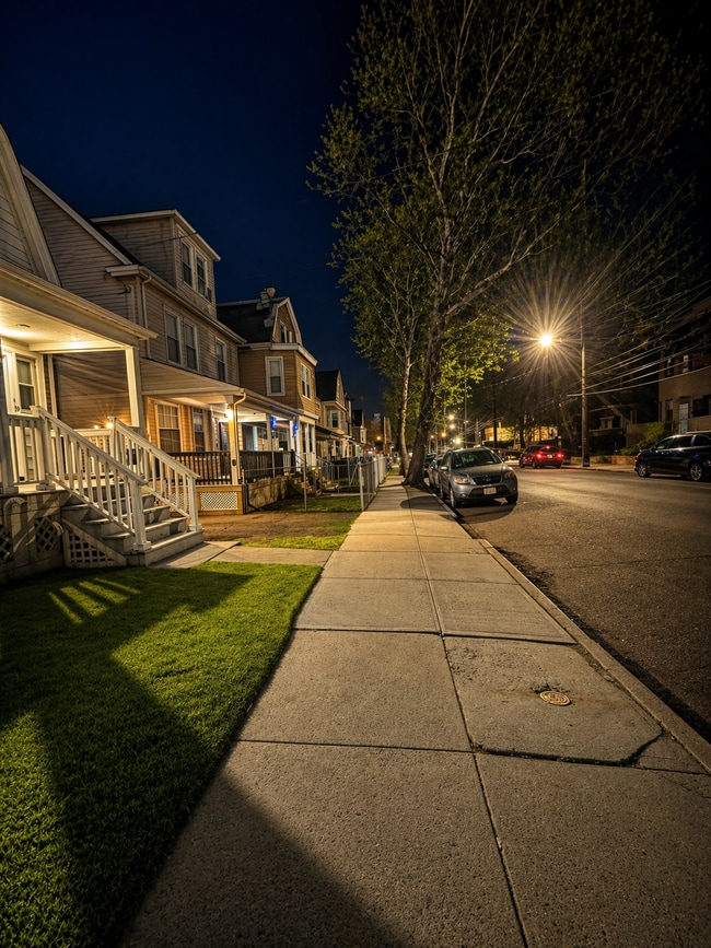 35 Coit St, Unit 2, Unit 2