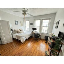 17 Price Rd, Unit 6 in Boston, MA - Foto de edificio - Building Photo