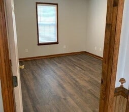 1018 Wesley Cove in Henderson, TN - Building Photo - Building Photo