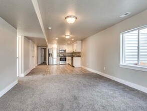 7181 N Skyview Ln, Unit Basement in Eagle Mountain, UT - Foto de edificio - Building Photo