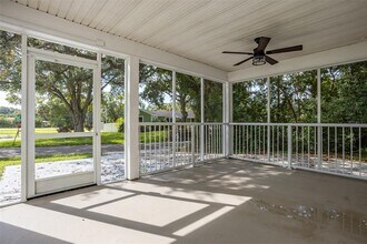 1499 W River Shore Way in Tampa, FL - Building Photo - Building Photo