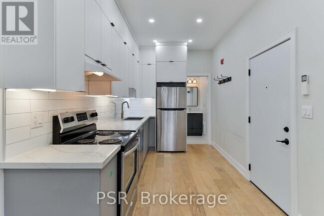 property at 1173 Dundas St W