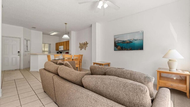 4754 Vero Beach Pl