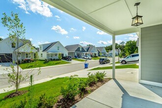 573 Strong Ave in Red Bank, TN - Building Photo - Building Photo