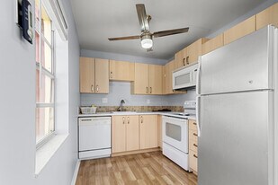 605 Flanders N in Delray Beach, FL - Building Photo