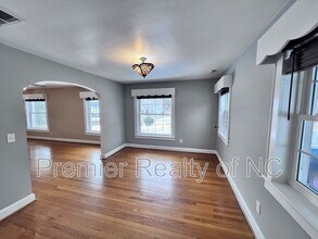 412 S Main St in Mocksville, NC - Building Photo - Building Photo