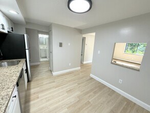 1008 Main St in Wakefield, MA - Building Photo - Building Photo