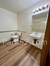 8403 Locust Ave E in Bonney Lake, WA - Building Photo - Building Photo