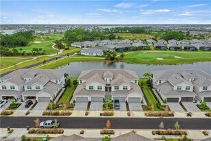 43322 Water Bird Wy, Unit 6811 in Punta Gorda, FL - Building Photo