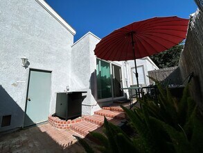 7 Viento Dr in Irvine, CA - Building Photo - Building Photo