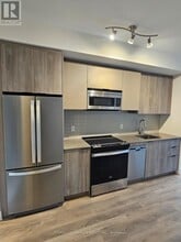 1350 Ellesmere Rd in Toronto, ON - Building Photo - Building Photo