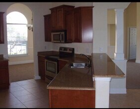 2992 Vintage View Cir in Lakeland, FL - Building Photo - Building Photo