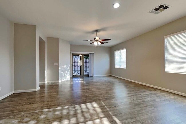 2624 W Fawn Dr in Phoenix, AZ - Foto de edificio - Building Photo