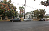 1405 N Hudson Ave in Los Angeles, CA - Foto de edificio - Building Photo