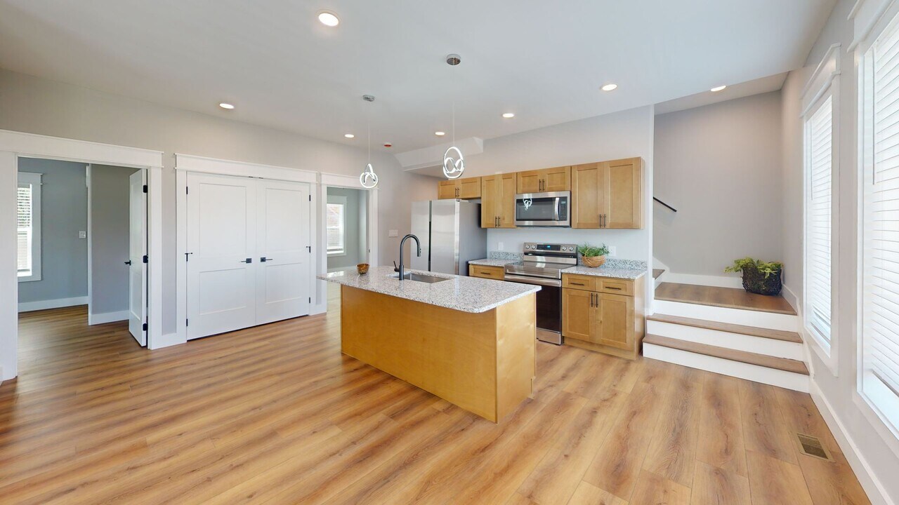 121 20th St in Knoxville, TN - Building Photo