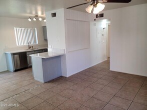906 N Revere-Unit -101 in Mesa, AZ - Building Photo - Building Photo