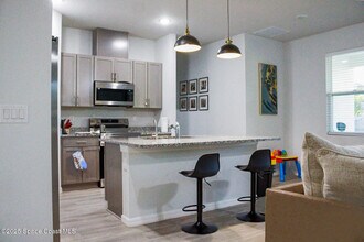 843 Sorrel St NW in Palm Bay, FL - Building Photo - Building Photo