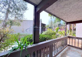 302 Miraleste Dr in Los Angeles, CA - Building Photo - Building Photo