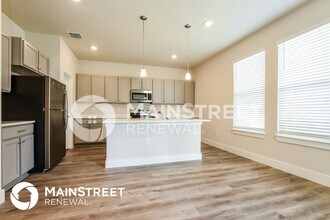 333 Whiteheart Dr in DeLand, FL - Building Photo - Building Photo