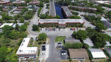 1733 NW 3rd Ave in Fort Lauderdale, FL - Foto de edificio - Building Photo