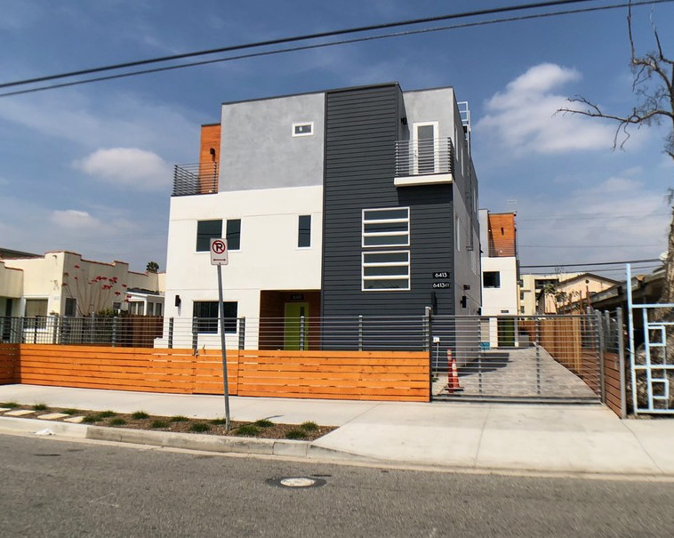 6413 Lexington Ave in Los Angeles, CA - Building Photo