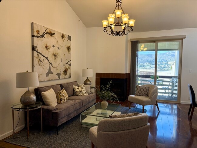 349 Philip Dr in Daly City, CA - Building Photo - Building Photo