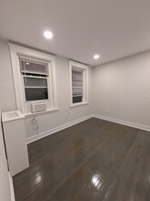 70 Peterborough St, Unit 24 in Boston, MA - Building Photo - Building Photo