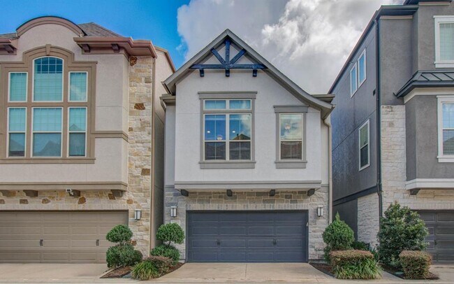 property at 11012 Ayrshire Park Ln
