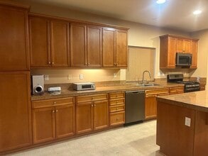 1224 Periwinkle Pl in San Jacinto, CA - Building Photo - Building Photo