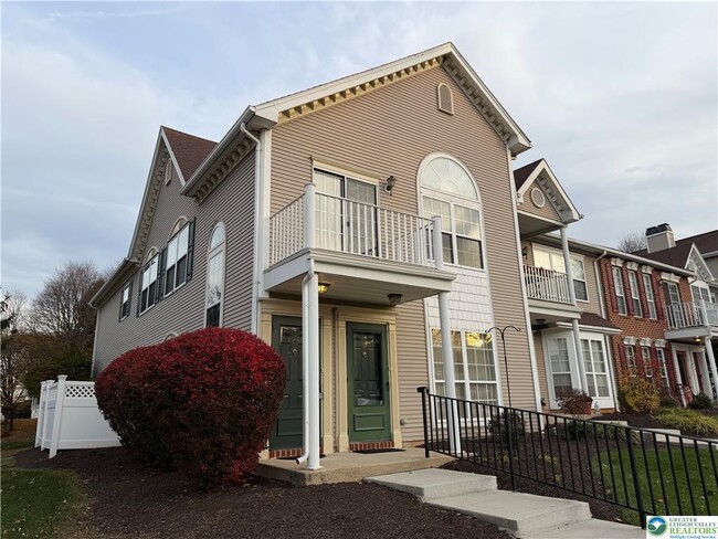 1941 Willings Ln in Hellertown, PA - Building Photo - Building Photo