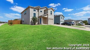 7602 Powder Gorge in Converse, TX - Building Photo