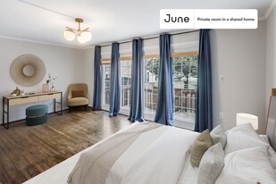 Room in Shared 7 bed/3.5 bath home in Washington, DC - Building Photo