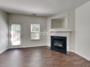 4899 McEver View Dr in Sugar Hill, GA - Building Photo - Building Photo