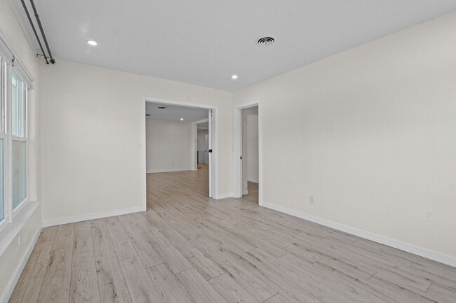 1401 Drew St in Clearwater, FL - Building Photo - Building Photo