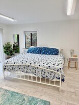 2153 SW 15th St in Miami, FL - Building Photo