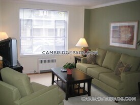 60 Brattle St, Unit 204 in Cambridge, MA - Building Photo