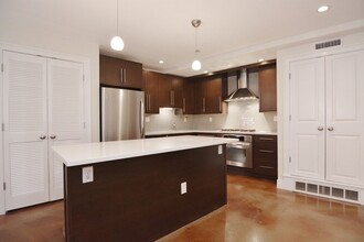 64-66 Salem St, Unit 2 in Boston, MA - Building Photo - Building Photo