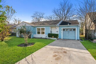 4110 Friar Point Rd in Houston, TX - Building Photo - Building Photo