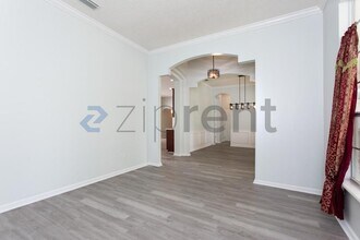 168 Oak Common Ave in St. Augustine, FL - Foto de edificio - Building Photo