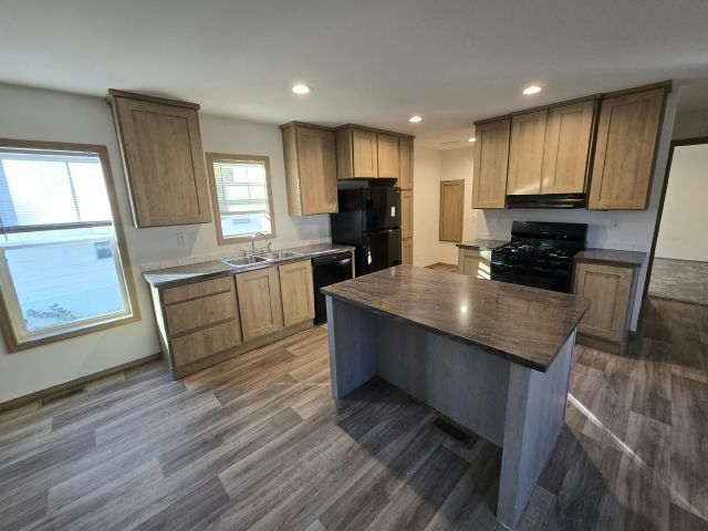 127 Laurinda Ln in Mankato, MN - Foto de edificio - Building Photo