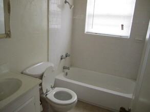 1212 Ewing Dr in Garland, TX - Building Photo - Building Photo