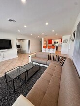 1406 Polk St in Hollywood, FL - Building Photo - Building Photo