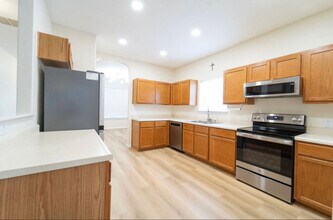 16911 Lancaster Gap in San Antonio, TX - Building Photo - Building Photo