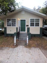 1319 Steele St in Jacksonville, FL - Building Photo