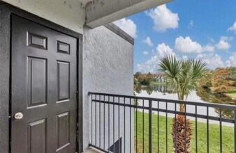 3725 Castle Pines Ln in Orlando, FL - Building Photo - Building Photo