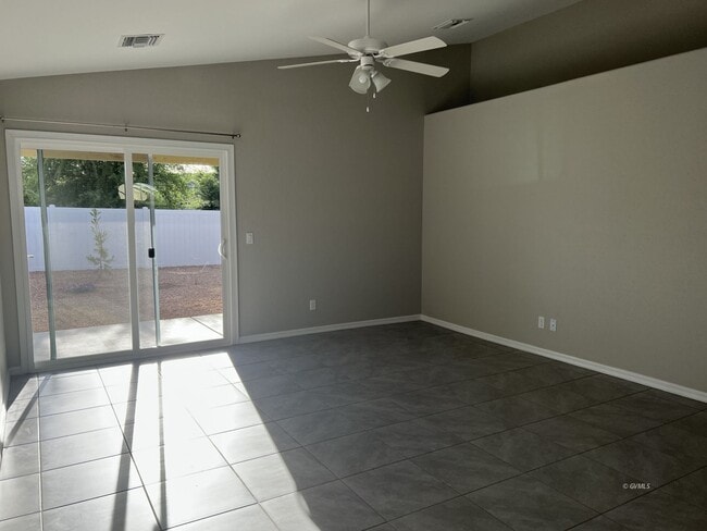 1348 Roper Ln in Safford, AZ - Building Photo - Building Photo