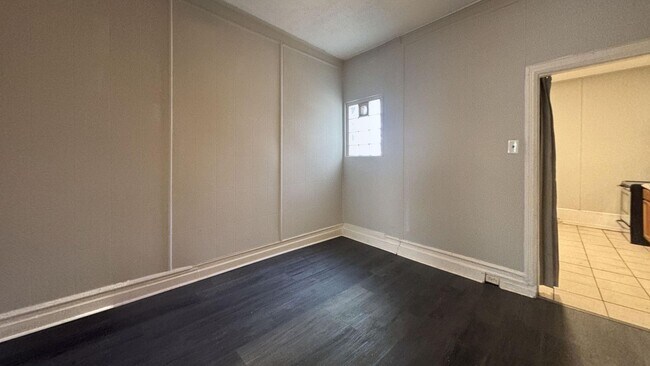 2427 N Cleveland St in Philadelphia, PA - Building Photo - Building Photo