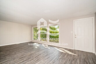 2443 Arlene Ave in Dayton, OH - Building Photo - Building Photo